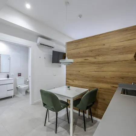 Apartment Nuevo Estudio A Metros De La Playa, Con Terraza Y Zonas Comun 3c Valencia